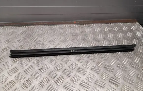 Audi Q3 F3 Rubber seal rear door window/glass 83A839479B