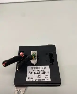 Mercedes-Benz E W211 Comfort/convenience module 2115452132