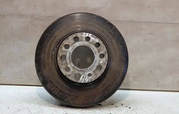 Audi A4 S4 B6 8E 8H Front brake disc