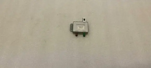Mercedes-Benz S AMG W221 Antenna control unit A2218203789