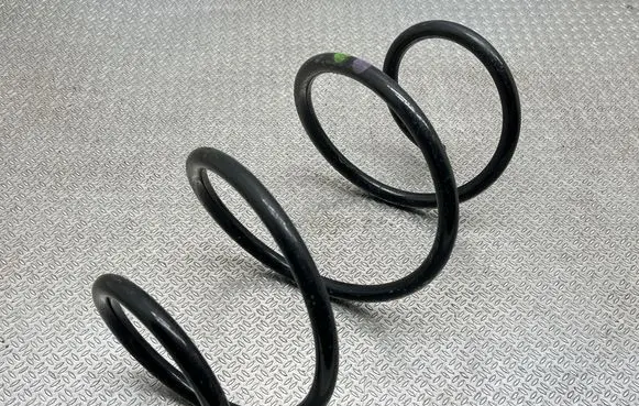 Nissan Qashqai J12 Front coil spring