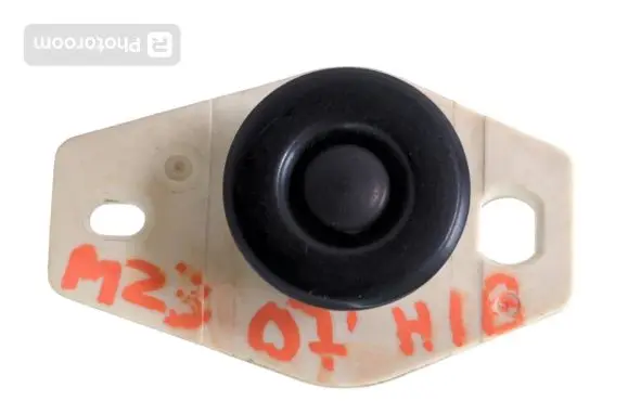 Mazda 3 I Tailgate/trunk/boot open switch BR5S676S0 K7400