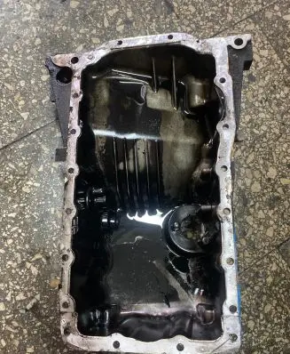 Volkswagen PASSAT B5.5 Oil sump