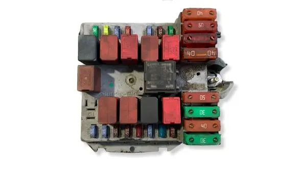 Fiat Ducato Fuse module 1367663080