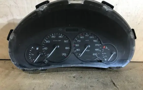 Citroen Berlingo Speedometer (instrument cluster) 9659364180