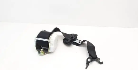 BMW 1 E81 E87 Front seatbelt S17069955