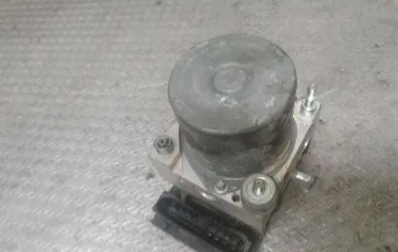 Nissan Qashqai ABS Pump 0265231899 47660JD000