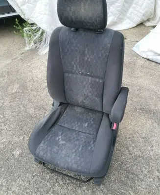 Toyota Avensis Verso Front passenger seat 