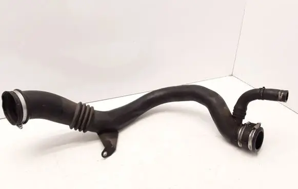 Jaguar XJ X350 Intercooler hose/pipe 4R839689AE 4R839689