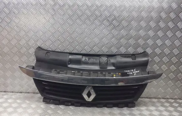 Renault Thalia II Bonnet/hood grill 8200700420