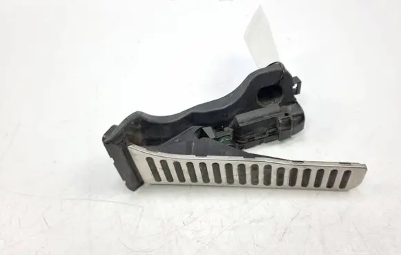 Skoda Superb B6 (3T) Accelerator throttle pedal 1K1723503AK