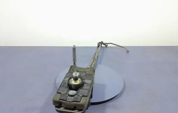 Audi A6 Allroad C6 Gear shift rod 4F0711167