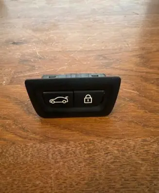 BMW 5 F10 F11 Tailgate/boot open switch button 9275121
