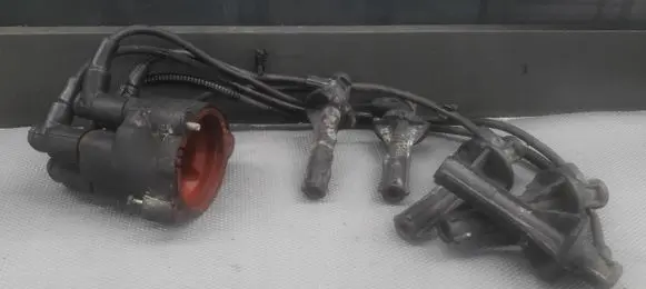 Volvo 850 Spark distributor cap 