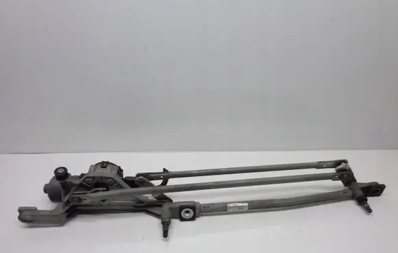Ford Focus Wiper motor 17504AB