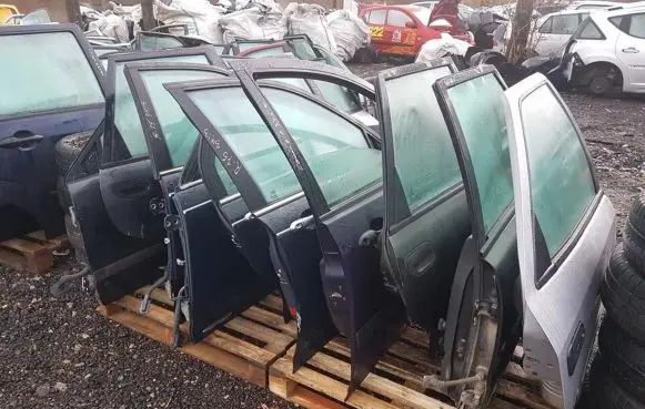 Volvo S40, V40 Front door PILKOS
