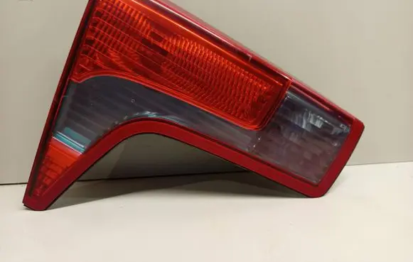 Citroen C5 Tailgate rear/tail lights 89032711