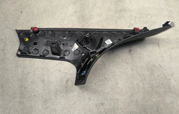 Mercedes-Benz Sprinter W907 W910 (D) pillar trim (bottom) A2316902325