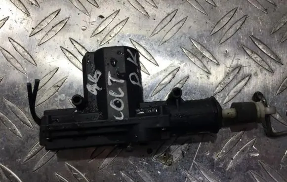 Mitsubishi Colt Central locking motor 