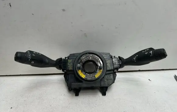 Volvo XC90 Indicator stalk 31443501 21042015