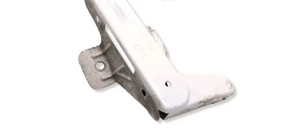 Opel Vivaro Fender mounting bracket 8200523291
