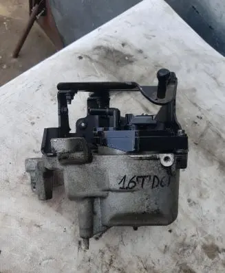 Ford Connect Fuel filter housing 