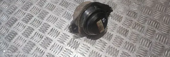 Mercedes-Benz ML W164 Engine mount bracket A2512403117