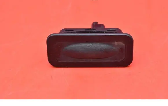 Renault Megane II Tailgate/trunk/boot exterior handle 