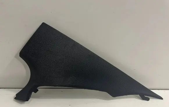 BMW 5 G30 G31 (C) pillar trim 7384534