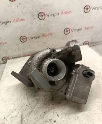 Mercedes-Benz E W212 Turbo A6511530094 10T056 A2C53302706