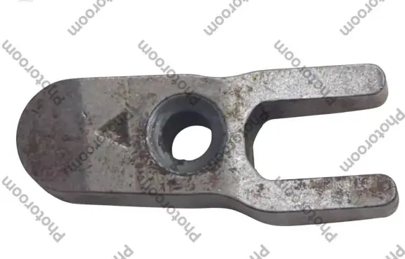 Mercedes-Benz C W204 Fuel Injector clamp holder