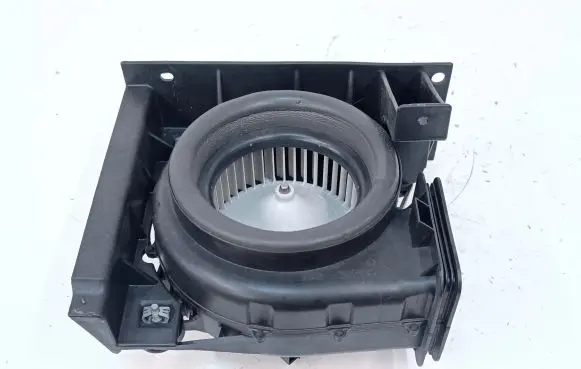 Chevrolet Volt I Heater fan/blower 13503306 22740594