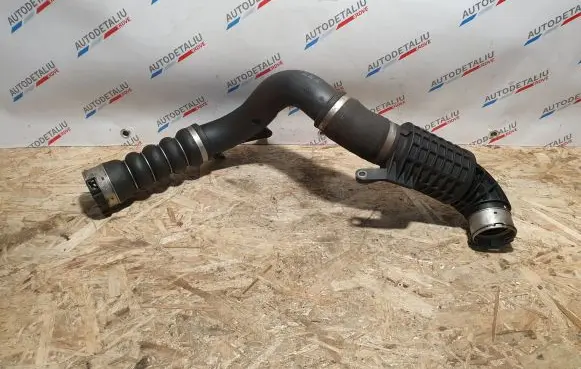 BMW X1 F48 F49 Intercooler hose/pipe 8577233 11618577233