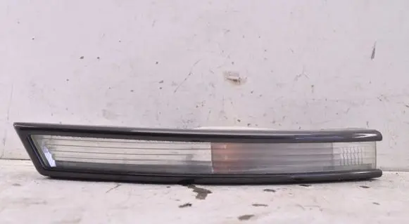 Volkswagen PASSAT B6 Front indicator light 3C0807718A