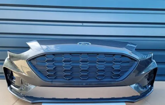 Ford Focus Front bumper