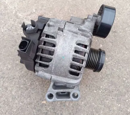 Ford Kuga II Generator/alternator F1FT10300BA 2116037066 FG15T101