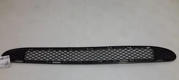 Mercedes-Benz C W203 Front bumper lower grill A2038850423