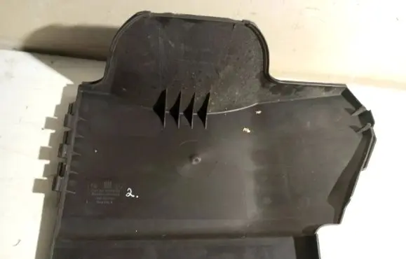 Opel Vectra C Battery box tray cover/lid 24438485 0086022