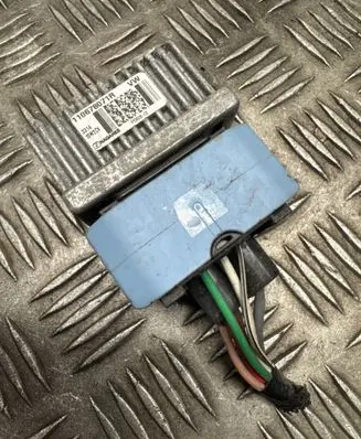 Dacia Logan II Glow plug pre-heat relay 110678071R 3314