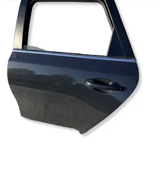 KIA Ceed Rear door 