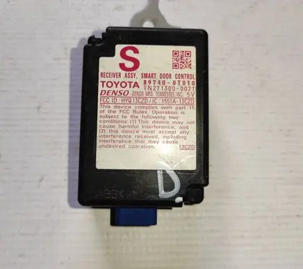 Toyota Venza Door control unit/module 897400T010