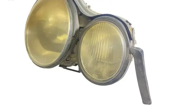 Mercedes-Benz E W210 Headlight/headlamp 144870