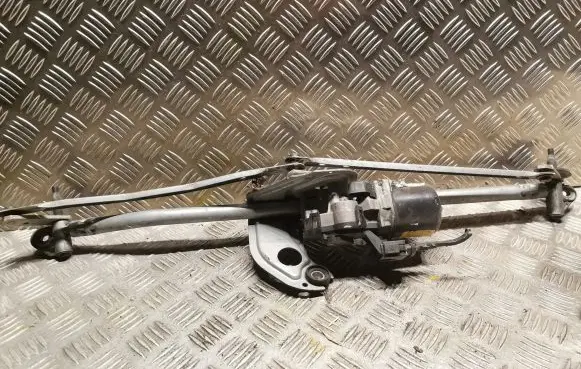 Mini One - Cooper Coupe R56 Front wiper linkage and motor 8377427