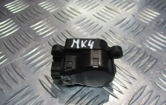 Ford Mondeo MK IV Central body control module 3M5H-19E616-AB