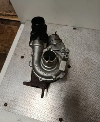 Nissan X-Trail T32 Turbo h8201067824 000000229532