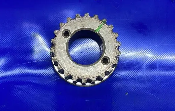 Suzuki Grand Vitara II Crankshaft pulley 073935C