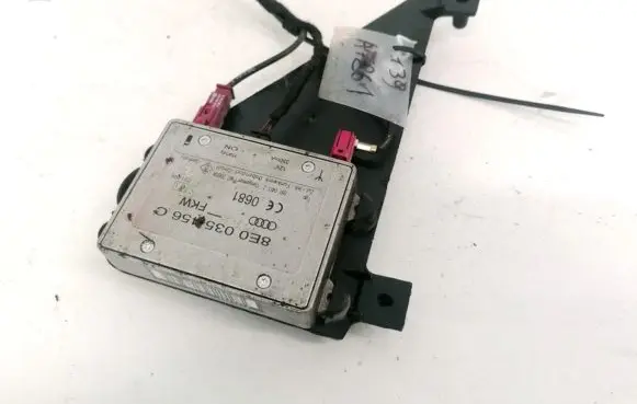 Audi A6 S6 C6 4F Antenna control unit 8E0035456C E1021498