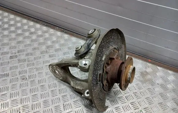 BMW X6 E71 Rear wheel hub 6770984