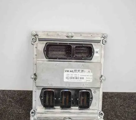 Audi Q5 SQ5 Engine control unit/module