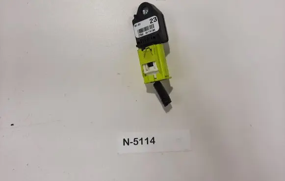 Lexus IS 220D-250-350 Airbag deployment crash/impact sensor 8983153010